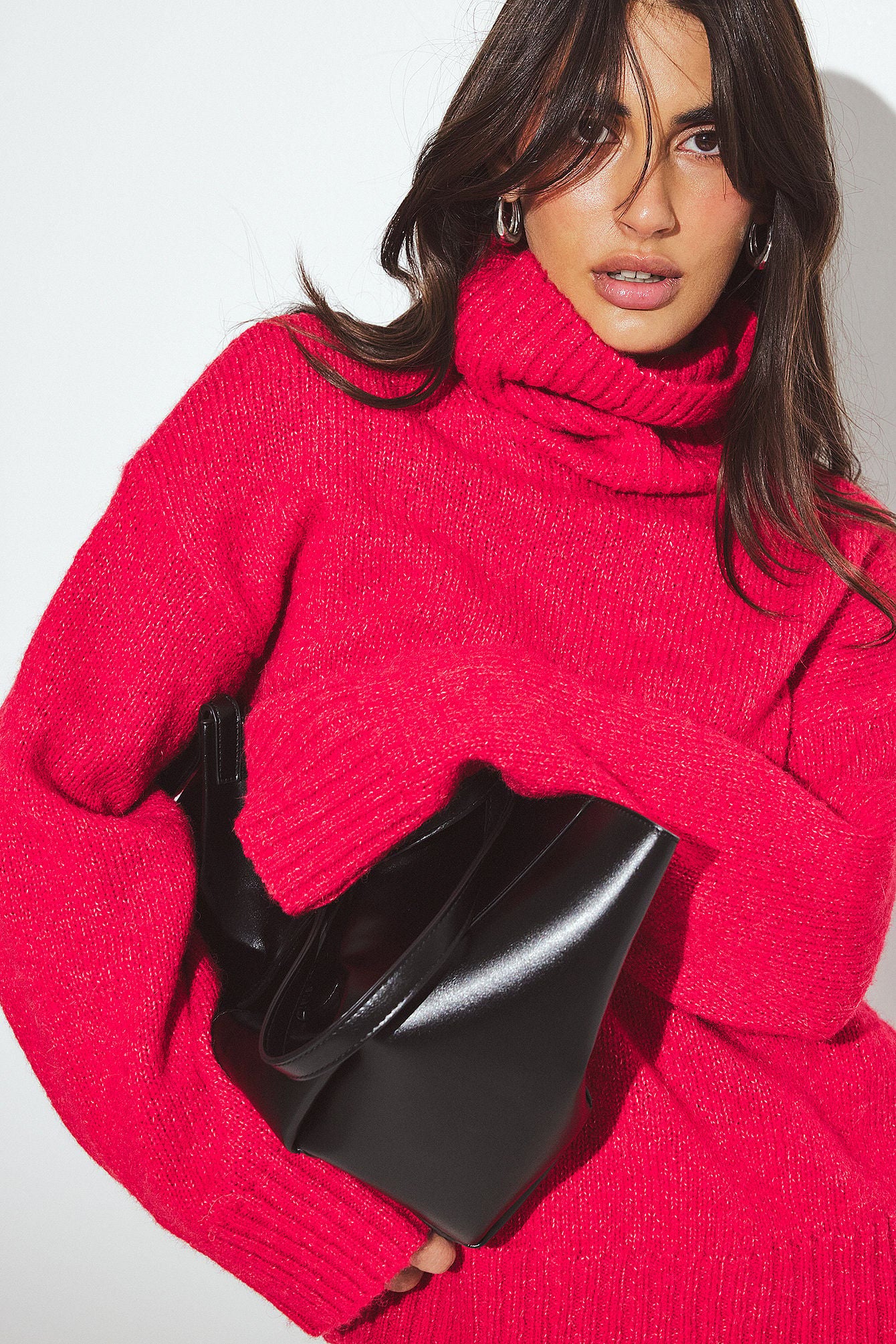 Stickad tröja i ullmix med polokrage.