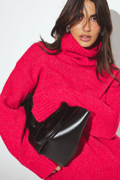 Stickad tröja i ullmix med polokrage.